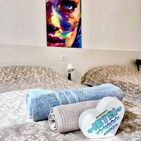 Apartment Liana 7 *
